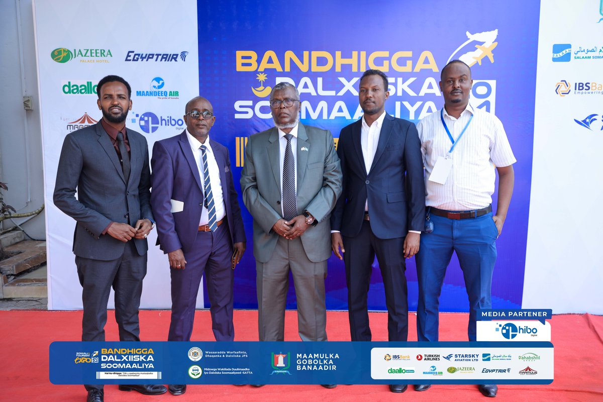 Bandhigga Carwada Dalxiiska Soomaaliya oo ka furmay hoteel Jazeera.
Waxaa ka soo qeyb galay, madax, ganacsato iyo qeybaha kala duwan ee bulshada.

#SomaliTourismExpo2024
#DiscoverSomalia
#ExploreSomalia