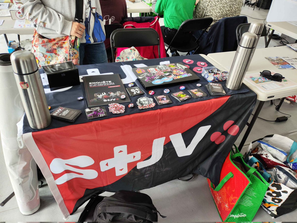 🫂🥳 Deuxième jour de la Fête de l'Humanité, on vous attend à l'espace Sciences &amp; Numérique, place Marie Curie ! 🫵