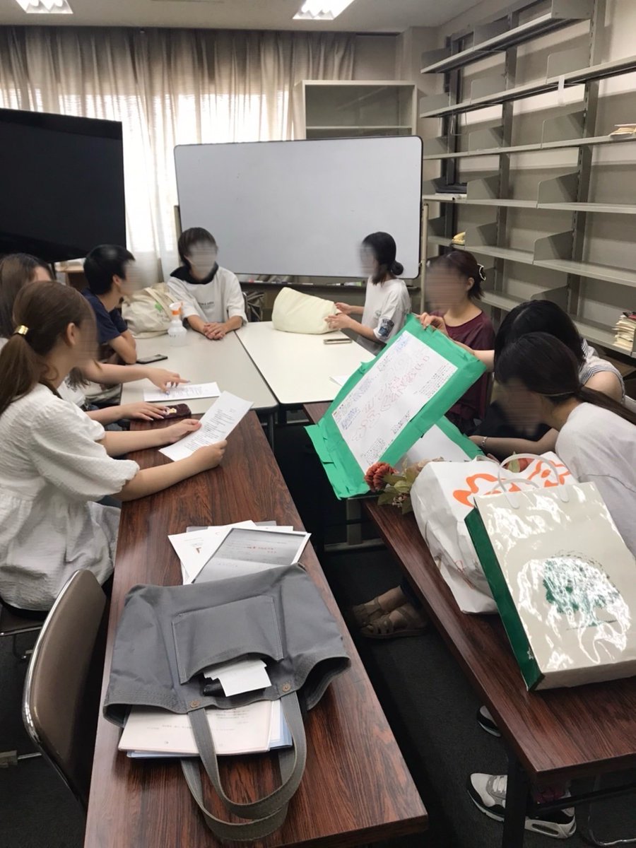 karakure_2024's tweet image. 各班ごとに分かれて、本番に向けて最終会議をしている様子です！

 #京都文教大学
 #kbu
 #近江勧学館
 #カフェからくれない