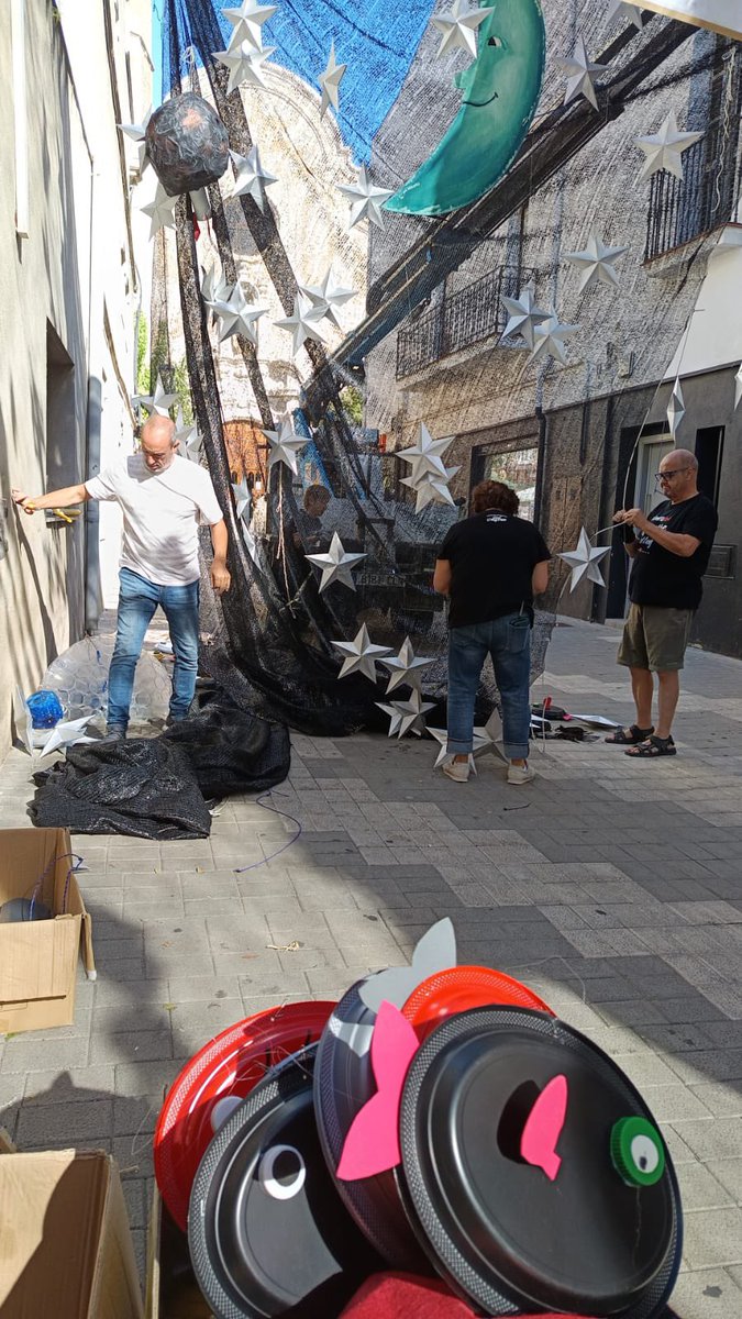 🖤avui desmuntem el cr St Pere #montnegres #santceloni 
Com que hi ha molt material, qui vulgui quedar-se algun record, us esperem al llarg del dia