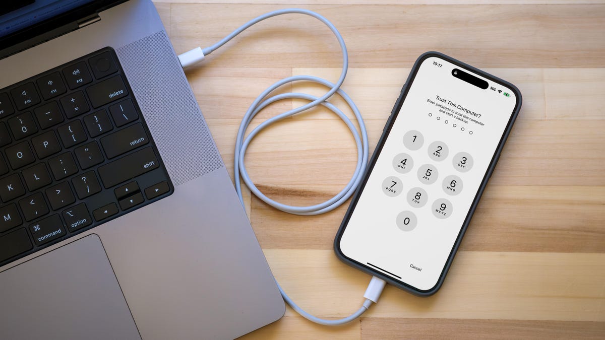 Before You Install iOS 18, Back Up Your iPhone the Right Way dlvr.it/TDDFCL
