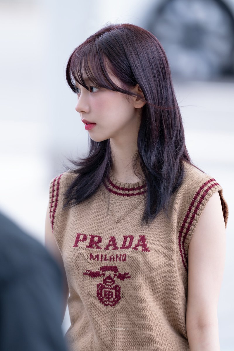 connect_withU's tweet photo. 240914 ICN HQ
이렇게 예뻐야 카리나 라는 소리 듣는구나😳
#카리나 #KARINA #에스파 #aespa https://t.co/u0aZdi92sG