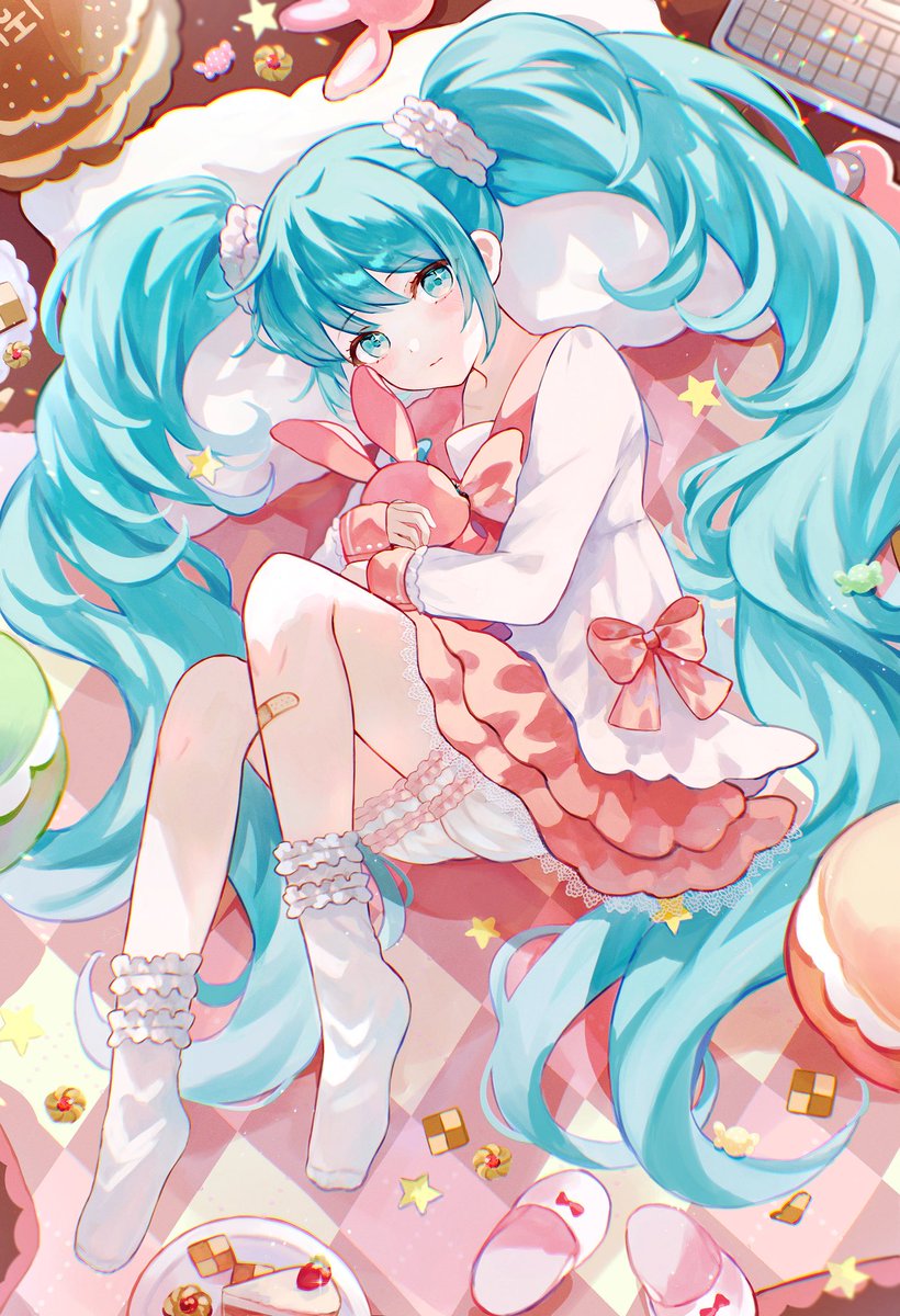 初音ミク 「ねぇ?𝚕𝚘𝚝𝚜 𝚘𝚏 𝚕𝚊𝚞𝚐𝚑 」|ねねこのイラスト
