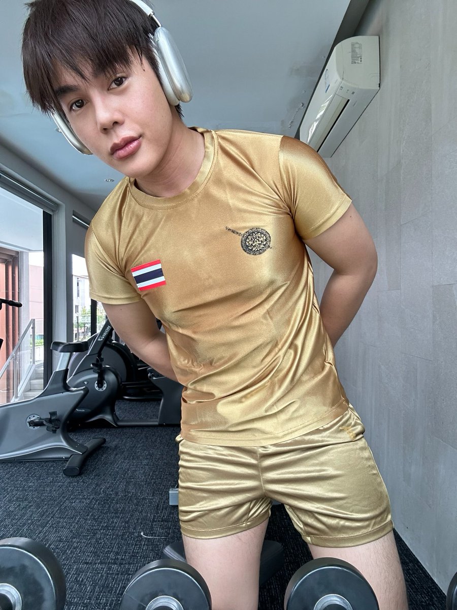 วันเสาร์ เหงาได้ไง