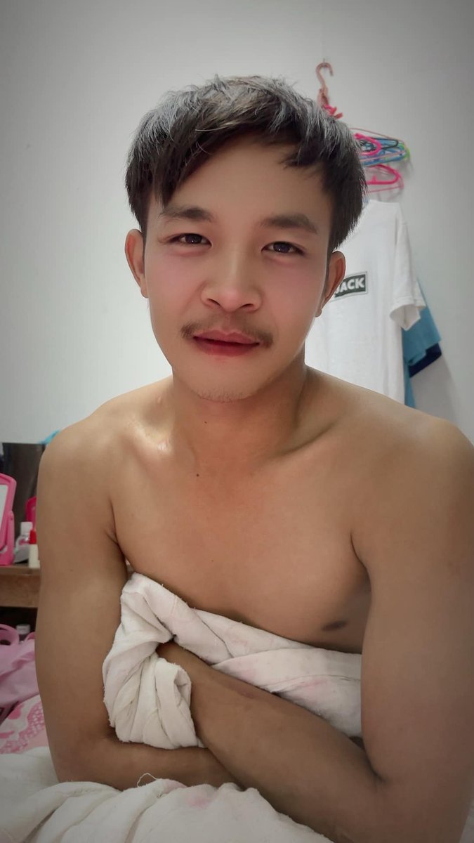 got1453883's tweet photo. พัดลมเขาเรียกเเฟน 
หรือจะเรียกเราเเทนก็เเฟนเหมือนกัน
#กาญจนบุรี https://t.co/o7CGZ4K6Mo