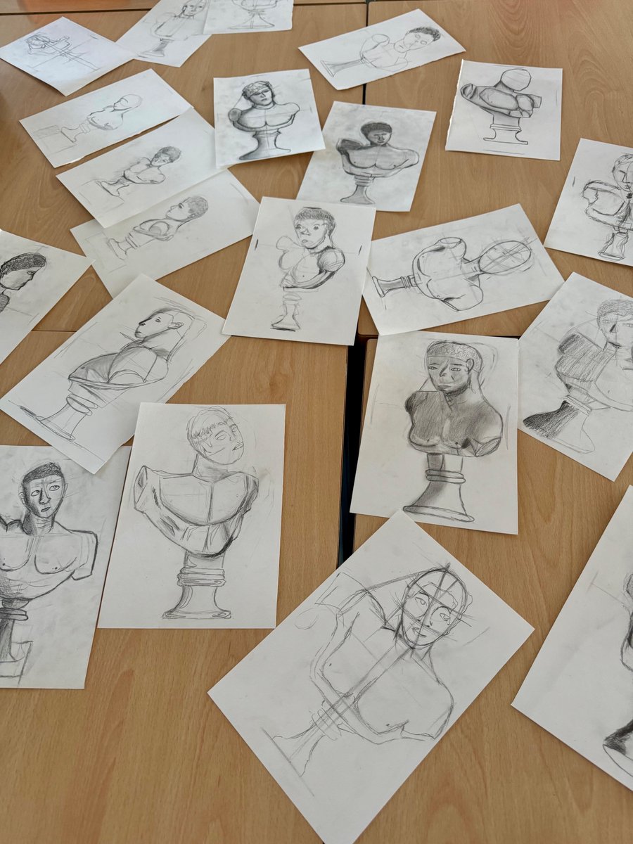 Cette rentrée fut pleine d’enthousiasme et de motivation pour nos <a href="/ChaapMermozLyon/">CHAAP Collège Jean MERMOZ</a>. Nous leur espérons une année scolaire épanouissante, riche en découvertes et pleine de projets féconds. Nous souhaitons la bienvenue à notre nouvelle promo de 6ème déjà très engagée. <a href="/academielyon/">Académie de Lyon</a>