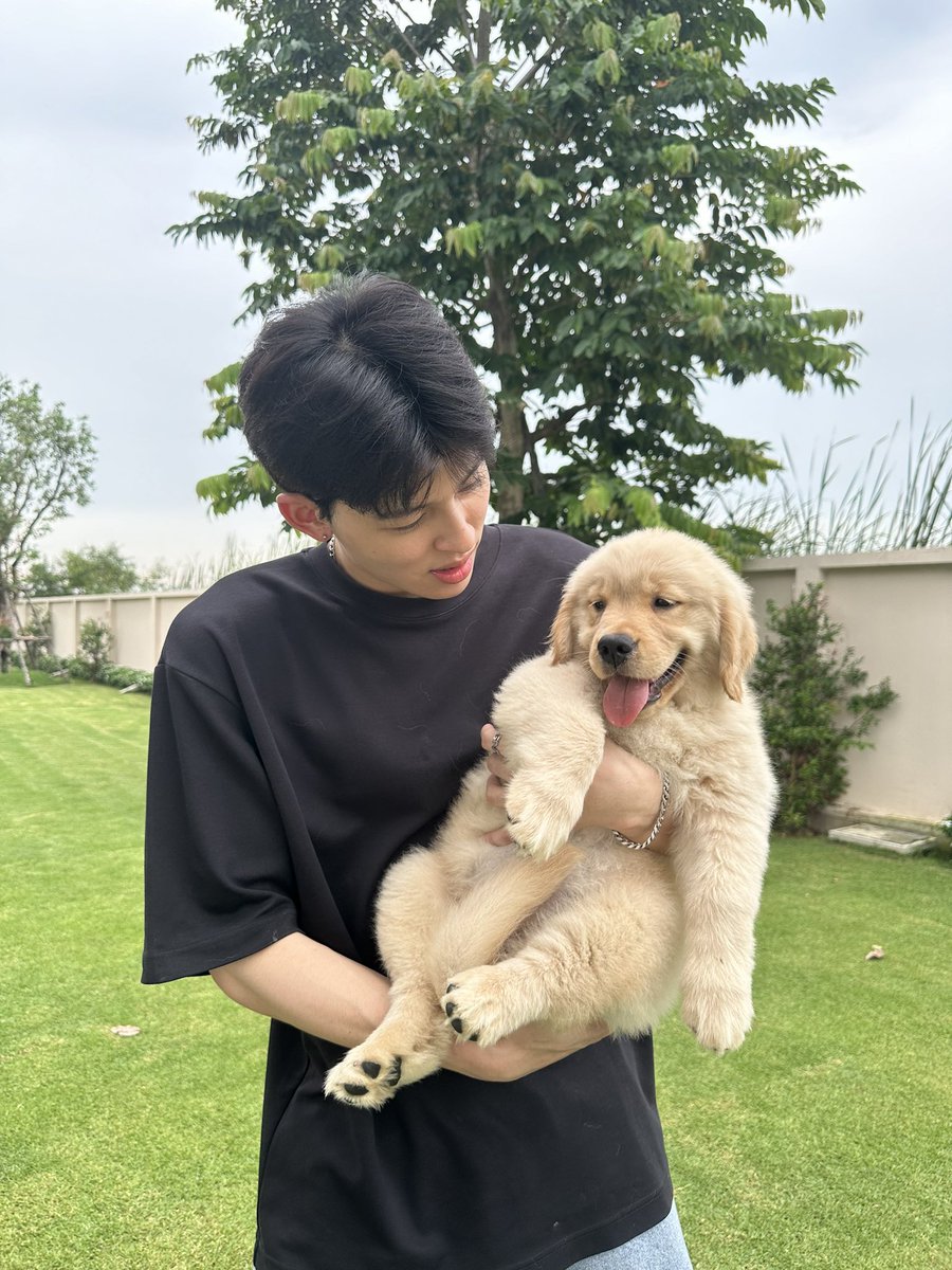 EH KOCAK.. COBA LU BELAH DADA GUA.. DAN LU LIAT ISINYA APAAN.. ISINYA PARKER.. ITU ARTINYA GUA CINTA PARKER.. PARKER TILL I DIE.. PAHAM LU..