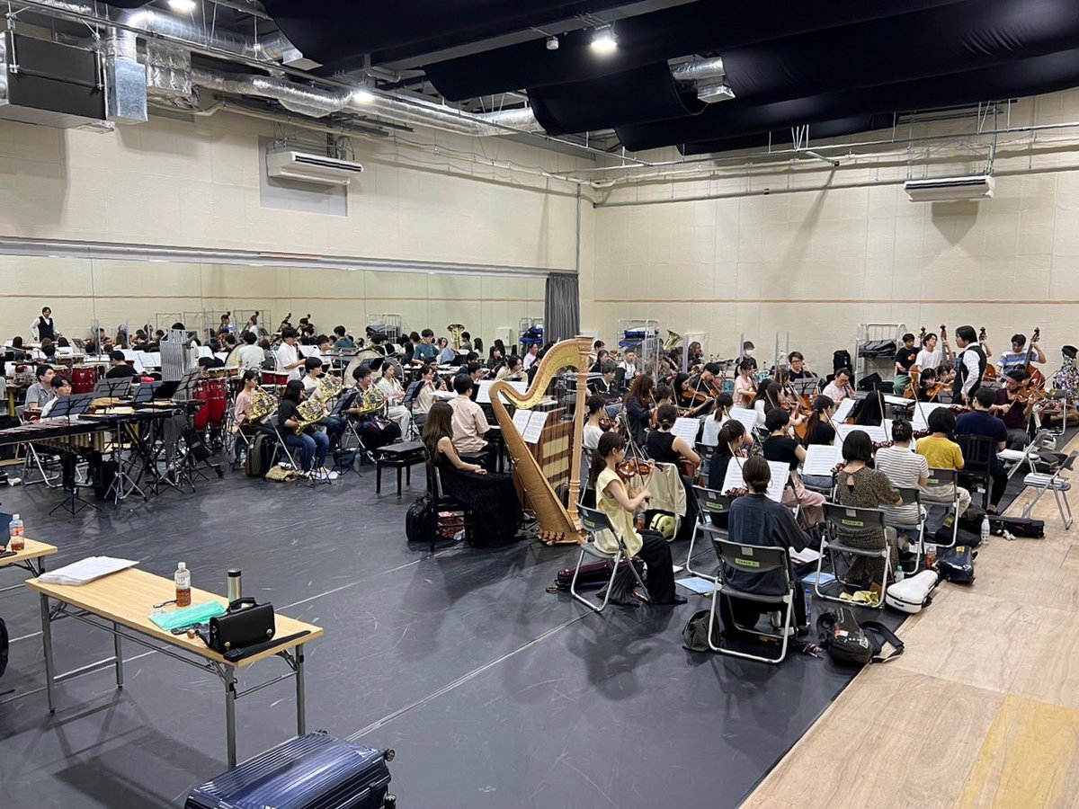ArtsInnovator's tweet photo. ◥◣❤️‍🔥ついに明日公演日❤️‍🔥◢◤
UNDERTALE SYMPHONIC CONCERT 2024
-ENCORE-

東京公演のリハーサルラストDAY😎✨
細かなところまでじっくりと打ち合わせながら進めていきます。

明日明後日の本番は最後を飾るに相応しく、ホールいっぱいにゴージャスなサウンドが広がること間違いなし😻

#UNDERTALEコンサート2024
#UNDERTALE
#アンダーテイル
#グランドフィル