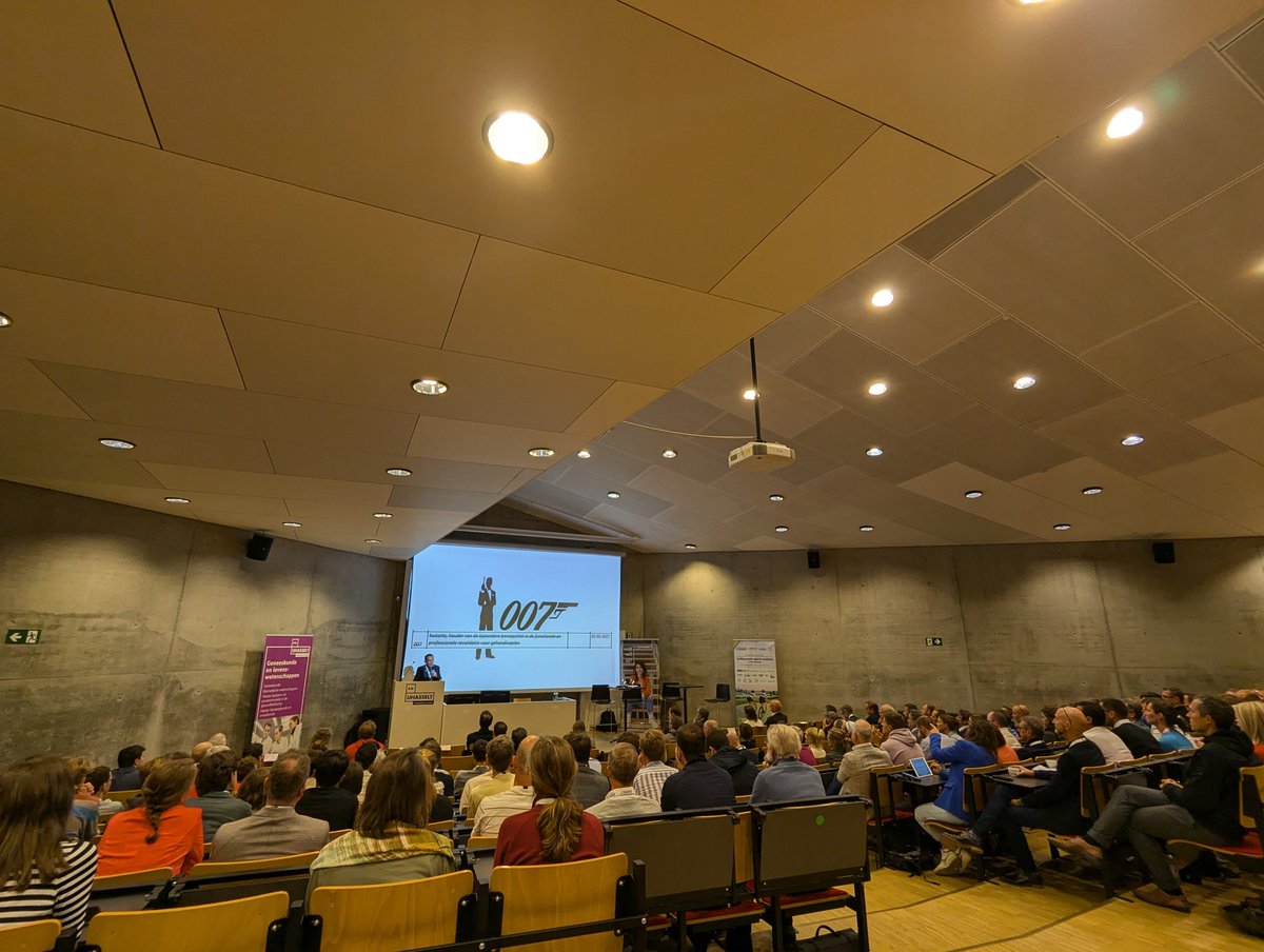 Full house at the Sports Medicine Symposium during the European Cycling Championships <a href="/stadhasselt/">Stad Hasselt</a> Fantastic faculty and great atmosphere! <a href="/guido_claessen/">Guido Claessen</a> <a href="/HartcentrumH/">Heart Centre Hasselt</a> <a href="/JessaZiekenhuis/">Jessa Ziekenhuis</a> <a href="/uhasselt/">Universiteit Hasselt</a>