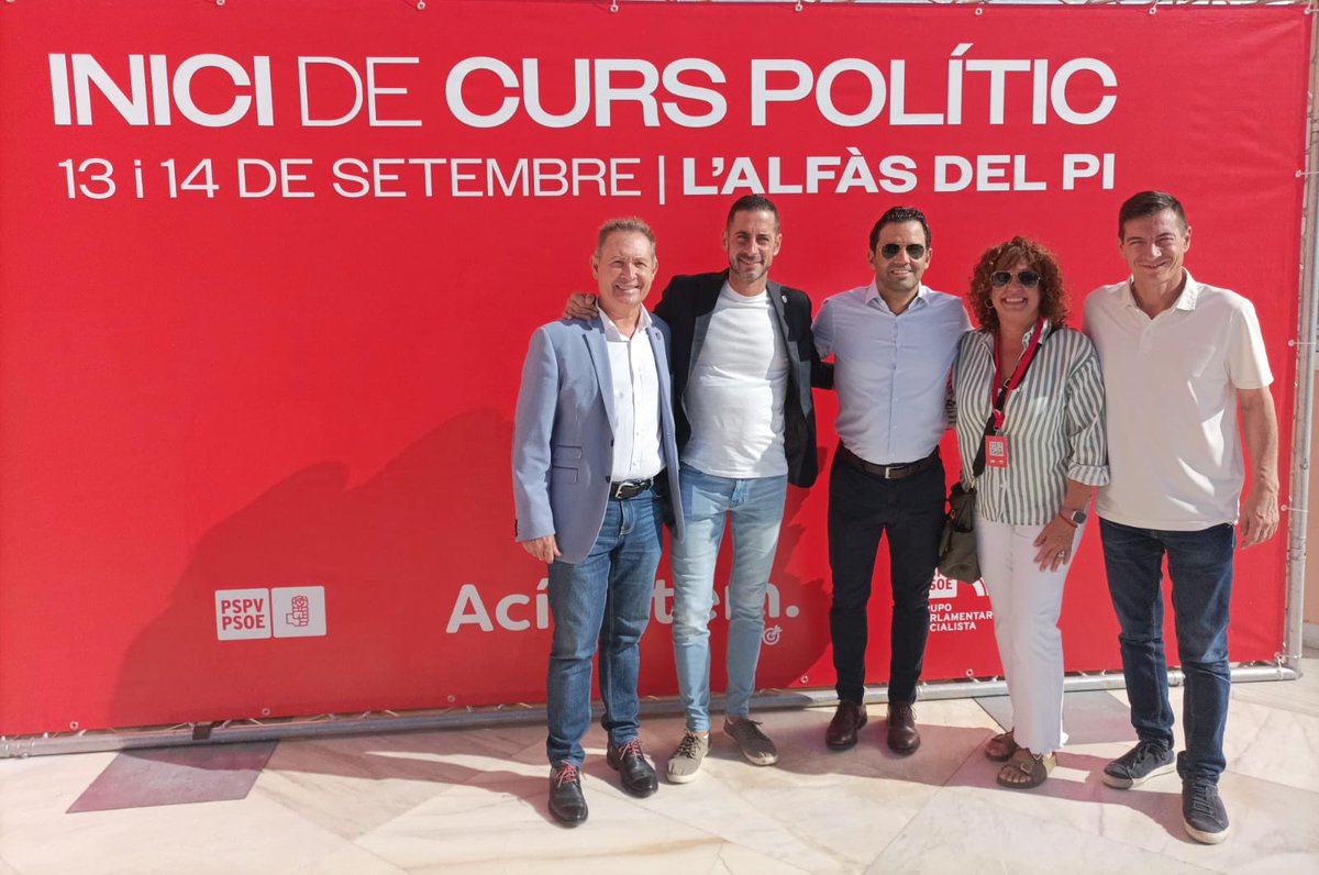 Rafa_Burjassot's tweet photo. Arranca el curso político de @SocialistesVal con la Interparlamentària. 

Propuestas para mejorar la vida de las valencianas y valencianos y recuperar alcaldías, las diputaciones provinciales y la Generalitat. #AciEstem 🌹 https://t.co/qbOI94xDoG