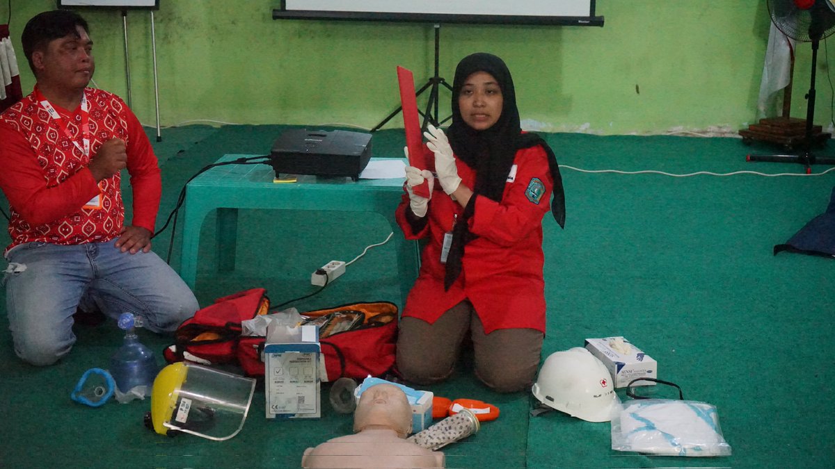 PMIBelitung's tweet photo. PMI Kabupaten Belitung tingkatkan Sumber Daya Manusia Relawan melalui Diklat KSR Dasar

Kegiatan ini berlangsung dari tanggal 10-14 September 2024 diikuti sebanyak 20 orang ditambah 4 orang perwakilan dari PMI Kabupaten Belitung Timur yang ikut serta menambah relawan mereka. https://t.co/Q7J2ADRdbG