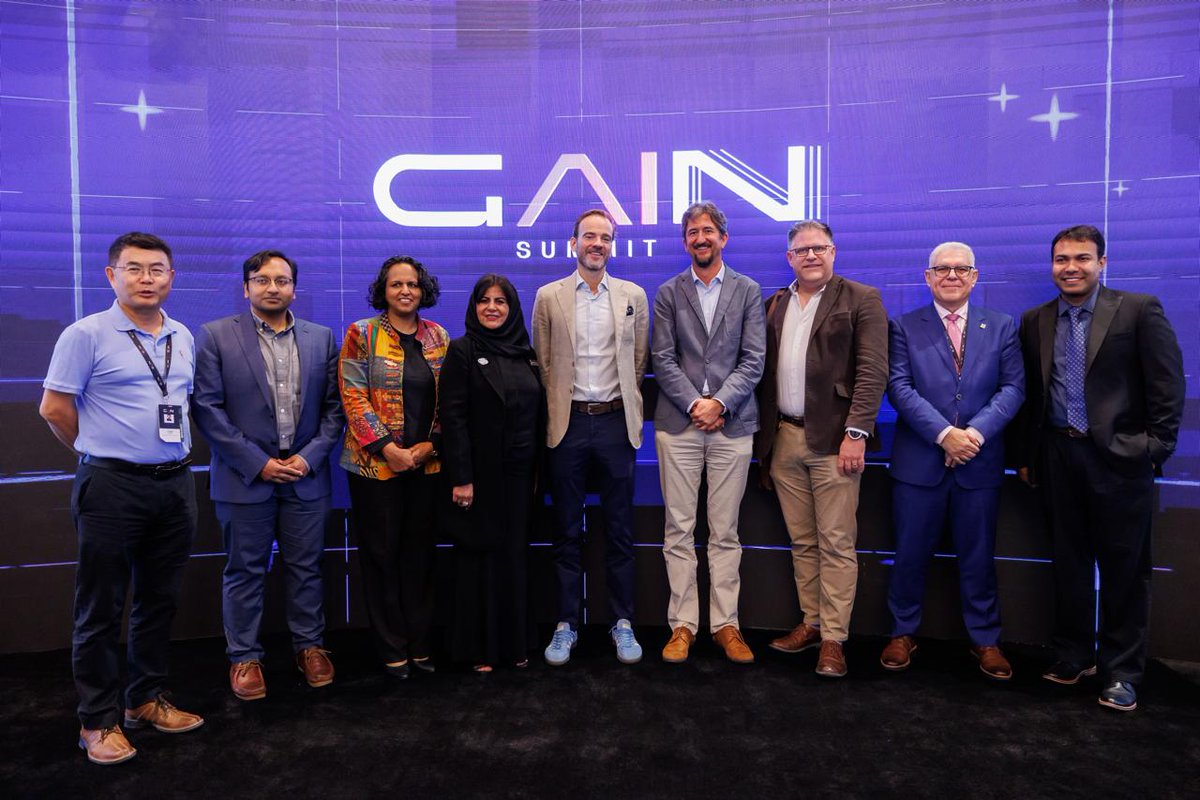 Yasser Khan (@khanlabusc) on Twitter photo It was wonderful to visit Saudi Arabia 12 years after graduating from KAUST. The economic transformation the kingdom is going through is remarkable. Took part in an amazing panel discussion on "AI in Health" at the Global AI (GAIN) Summit. Shout out to <a href="/SDAIA_SA/">SDAIA</a> for organizing a It was wonderful to visit Saudi Arabia 12 years after graduating from KAUST. The economic transformation the kingdom is going through is remarkable. Took part in an amazing panel discussion on "AI in Health" at the Global AI (GAIN) Summit. Shout out to <a href="/SDAIA_SA/">SDAIA</a> for organizing a