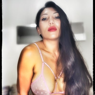 #NuevaFotoDePerfil https://t.co/iVq5mbHP77<a href="/tag/nuevafotodeperfil"class="tags">#NuevaFotoDePerfil</a>