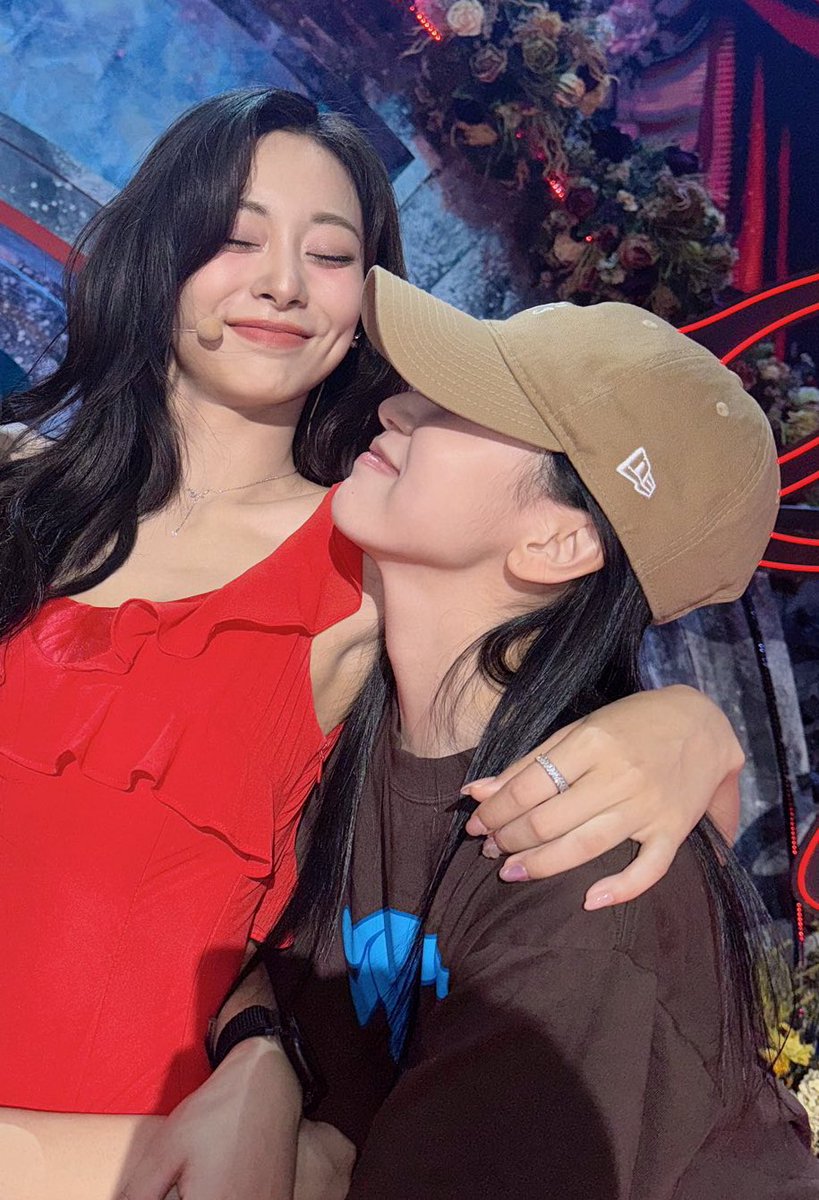 MITZUUU 😭💘 they’re so cute
