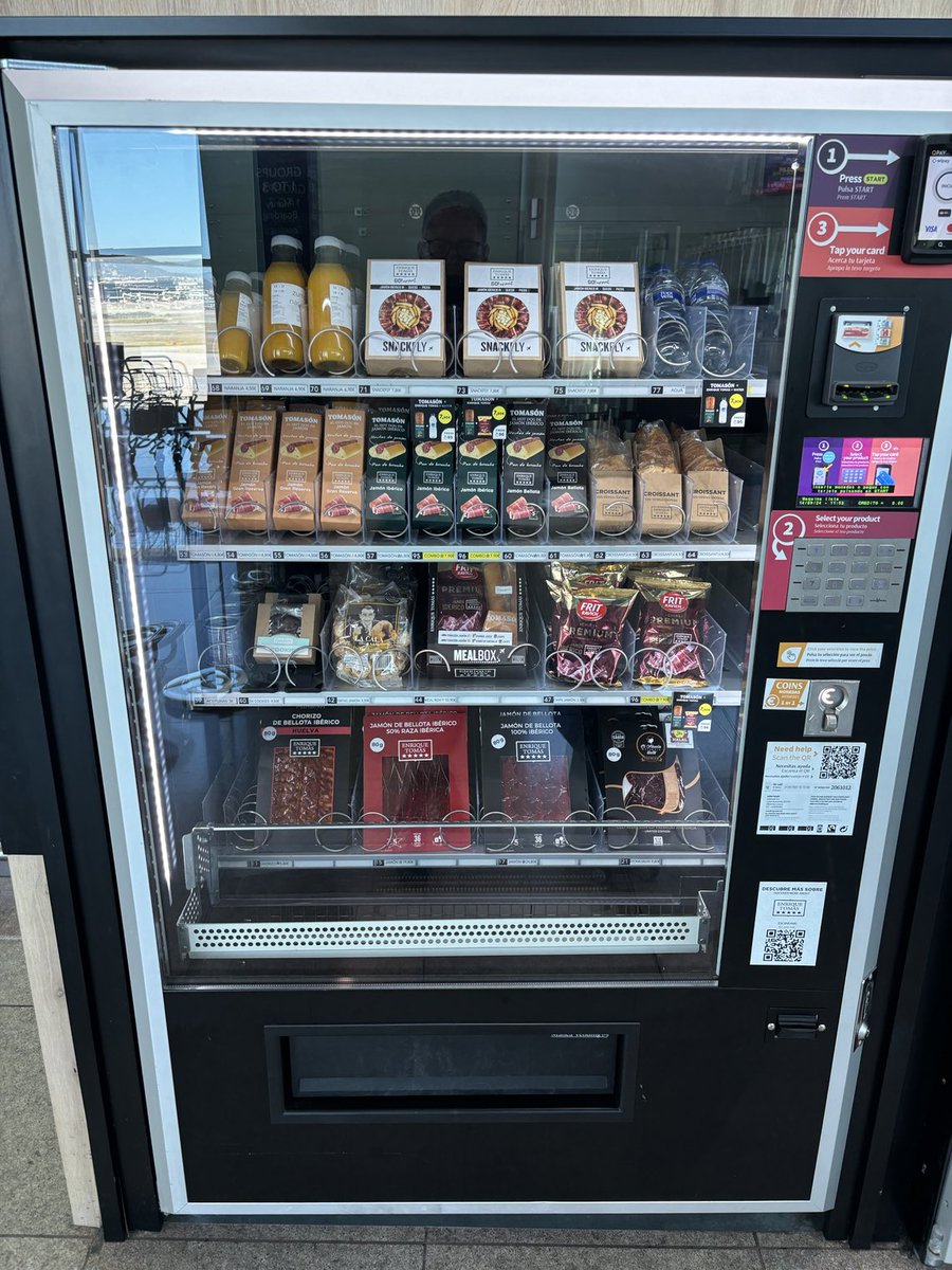 chaplinlab's tweet image. Love this vending machine