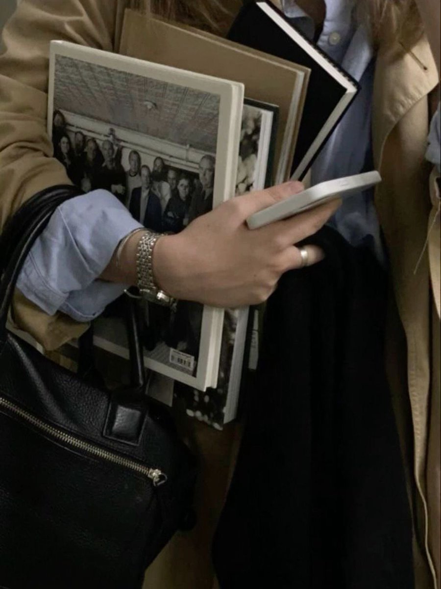 stella 🕊️ tweet media