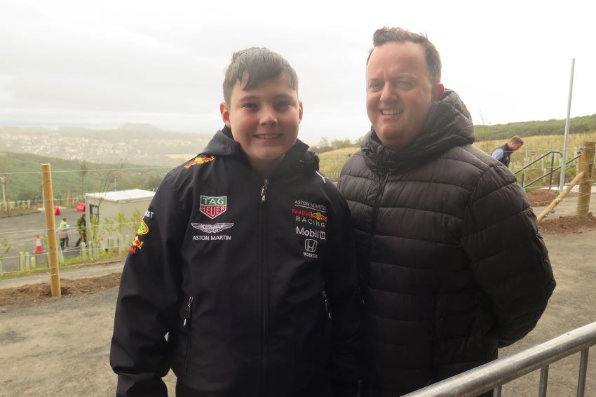 midgov's tweet photo. 🎉 Congrats to Jack Chisholm, the very first rider on our #AlpineCoaster this morning at #Midlothian SnowsportsCentre! 🚀 Jack's dad, David Simpson, made the day extra special with surprise tickets as a pre-birthday treat.
Book for next weekend:👉 https://t.co/kLrKhXCvHO https://t.co/ZuL1S8xCEO