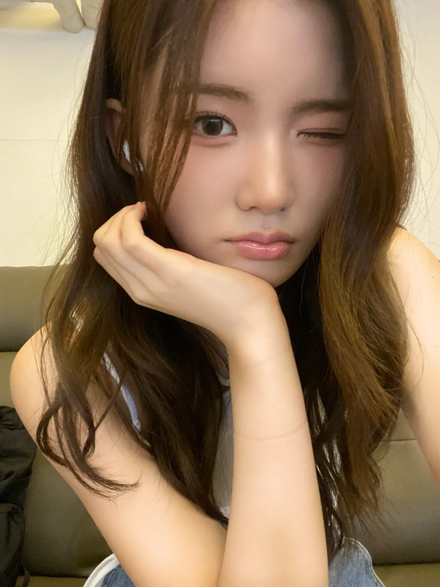 CSR_offcl's tweet image. 마음이들 모해?🫣🩷

#첫사랑 #CSR #수아 #SUA