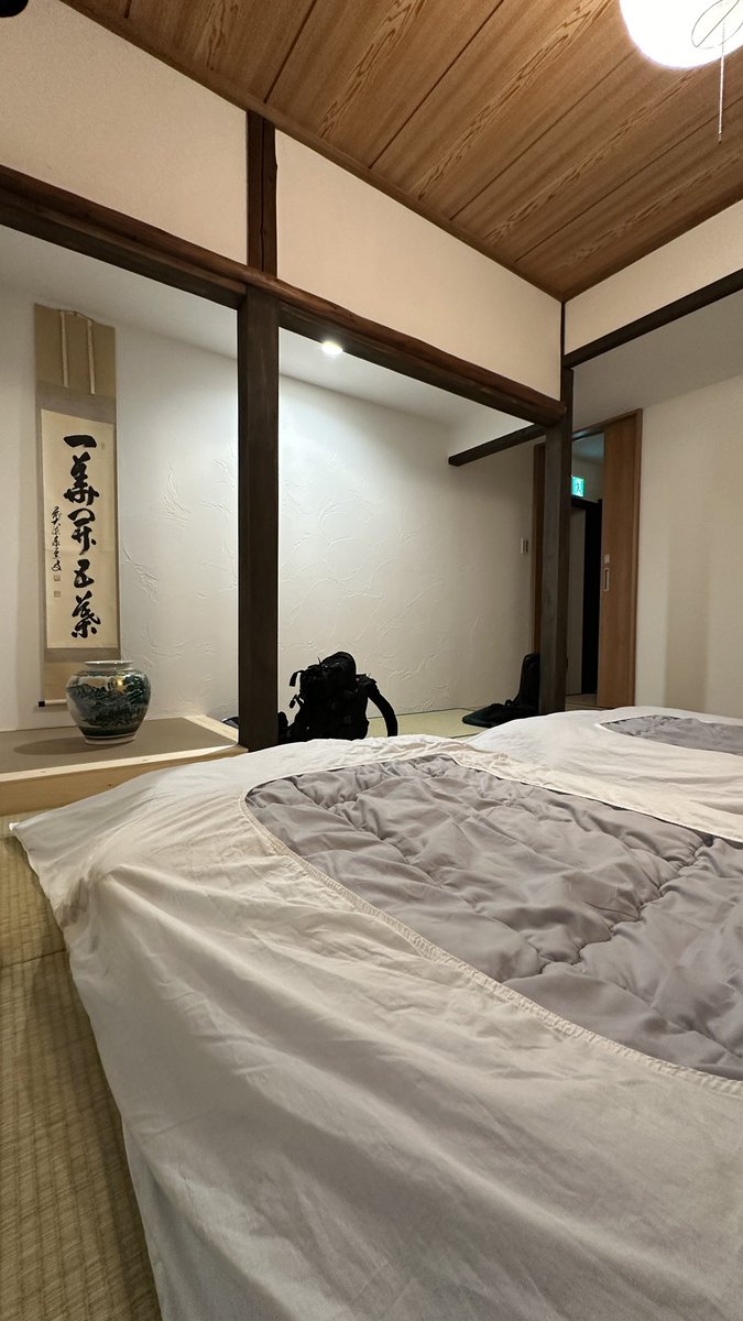 アナザースカイの鎌倉！

まだまだ行ったことがない魅力的なところがあるんだと発見

鎌倉に来たら以前管理人をさせてもらってた楽庵に泊まるのがお決まりです！

ここは新しい鎌倉楽庵ハナレです！