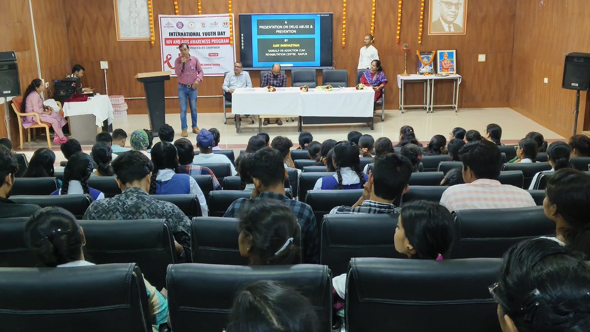 *पंडित रविशंकर शुक्ला विश्वविद्यालय, रायपुर में राष्ट्रीय सेवा योजना द्वारा "अंतराष्ट्रीय युवा दिवस पर नशा मुक्त स्वस्थ समाज और हाथियों के संरक्षण में युवाओं की भूमिका" थीम पर कार्यक्रम का आयोजन किया गया ** 12 अगस्त 2024*