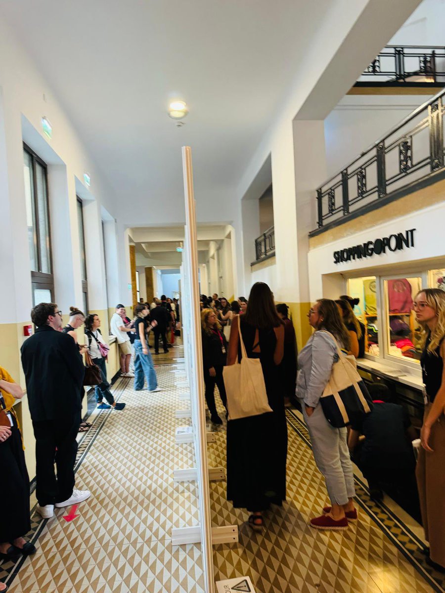 ESC 2024 Bucharest (@eurocrimevents) on Twitter photo Cozy poster session inside while it rains Cozy poster session inside while it rains