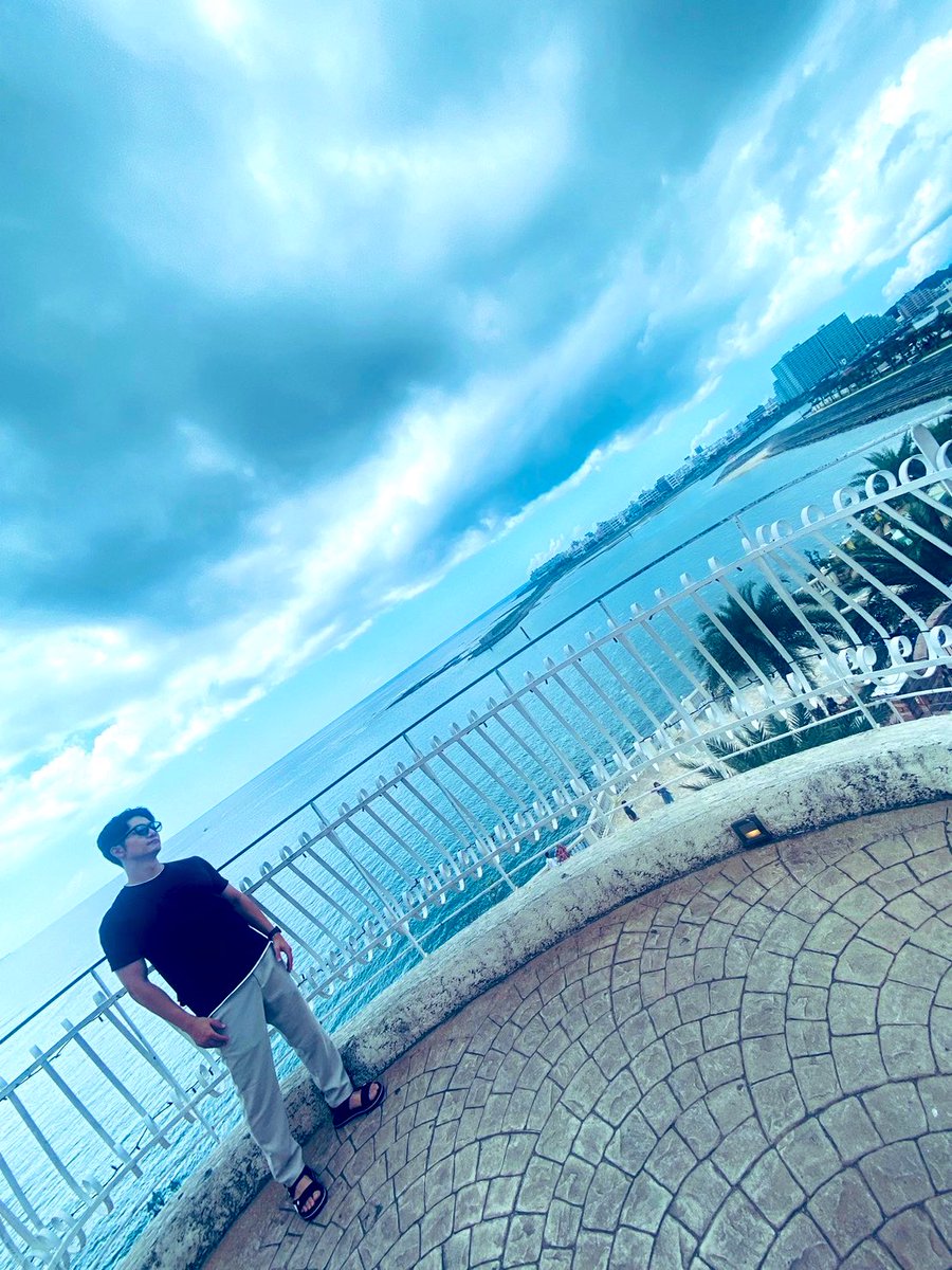 uesuuun's tweet photo. 先週修学旅行ぶりに沖縄行ってきた🏝️
ムチムチすぎて笑う https://t.co/JNP7rWN0sp