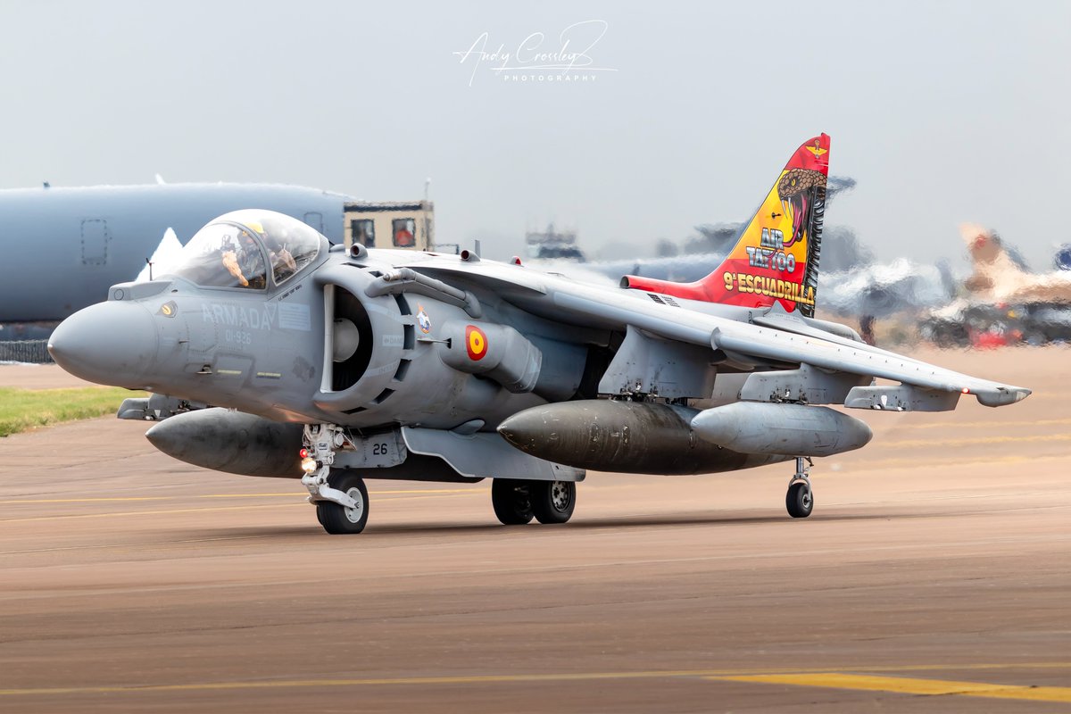 AeroAndyUK's tweet photo. Spanish Navy
Harrier 01-926 Riat 2024
Β© Andy Crossley
#spain #navy #harrier #jumpjet #riat #airtattoo #aeroandy #avgeek #aviation #aviationlovers #aviationphotography #planespotting #planepics #airplane #airplanelovers #airplanespotting #airplanephotos #aircraft #aircraftlovers https://t.co/MxyvGmcLjY