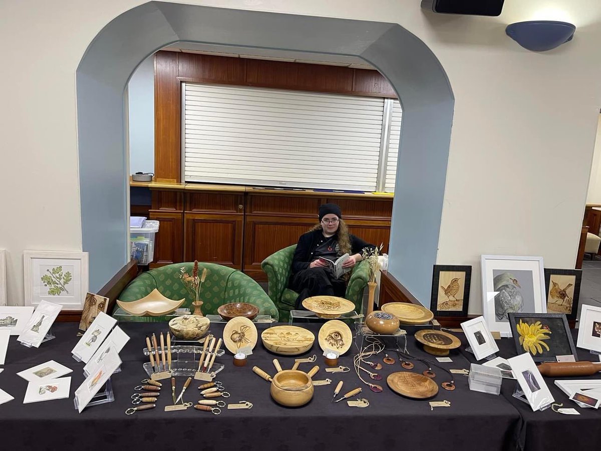 pennyirvineart's tweet photo. All set up with @NWoodturning at the North Coast Artists sale in the Pentland Hotel. 11-3 today 😊 https://t.co/GatfXNN1be