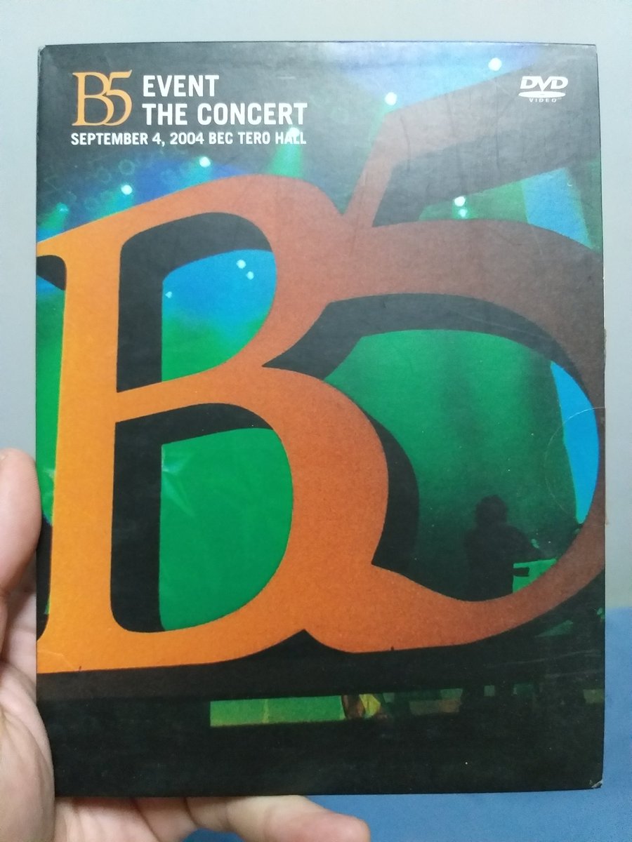 3rdhandshop's tweet photo. ARTIST : #B5
TITLE : บันทึกการแสดงสด B5 EVENT THE CONCERT

CONDITION : มือสอง สภาพ80%
PRICE : 300 บาท ส่งฟรี
#sell #useddvd #dvdมือสอง
#dvdมือ2 #dvd #B5Event #torsaksit #benchalatit #โต่ศักดิ์สิทธิ์ #เบนชลาทิศ #มาเรียมB5 #เค้กB5 #คิว #B5family https://t.co/XiIvI63EtZ