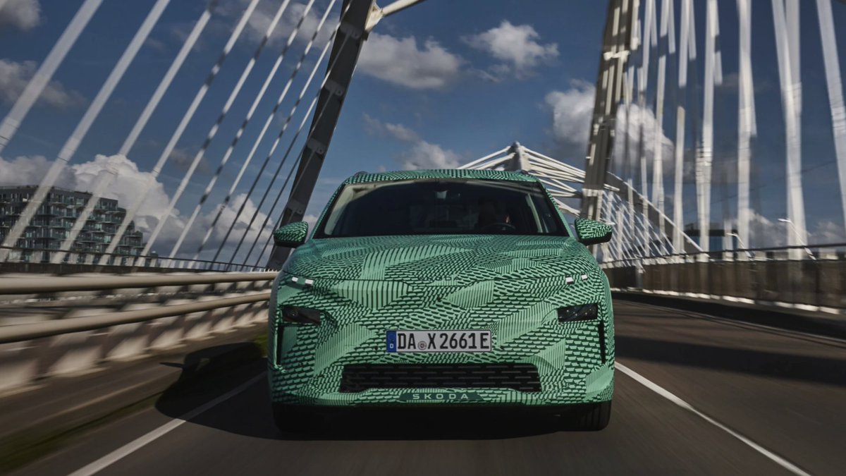 Für den Elroq probierte Škoda eine komplett neue Methode aus, die direkt vom Band ins Testzentrum führt. Was es damit genau auf sich hat? Das erfahrt ihr hier: skodade.info/storyboardelro…
#skoda #elroq #cars #automotive