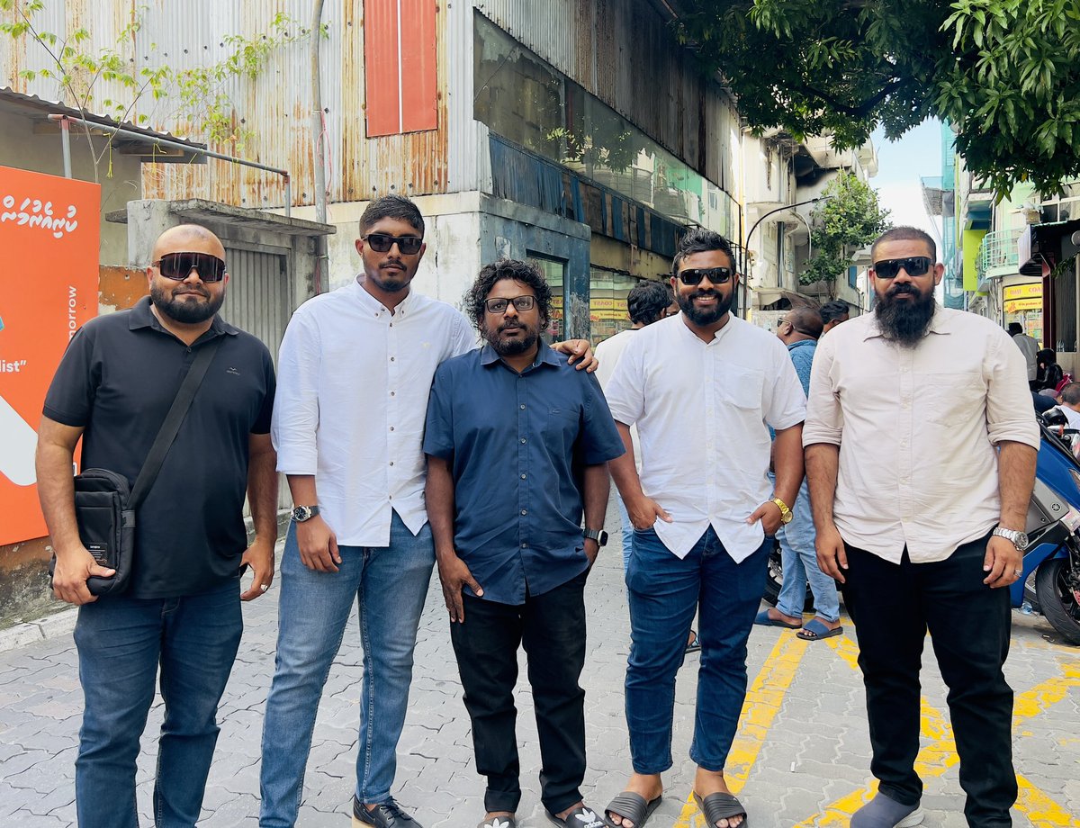AsluSoora's tweet photo. ހއ މާރަންދޫ ކައުންސިލް މެމްބަރު އިންތިޚާބު ކުރުމަށް ބާއްވާ ބައި-އިލެކްޝަން ގެ ވޯޓް ލުން ކުރިއަށް ދަނީ 👊
#PPMPNC https://t.co/YyVsXoH9fW