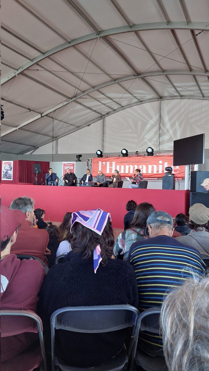 A la <a href="/FetedelHumanite/">Fête de l'Humanité</a>, "la lutte pour la plus-value, c'est la lutte au détriment de la santé" dixit <a href="/HadrienClouet/">Hadrien Clouet</a>, député LFI.