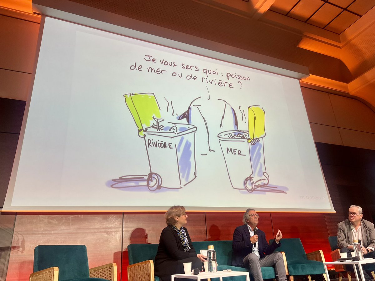 🅰️ziliz de Veyrinas (@aziliz31) on Twitter photo Merci <a href="/XavierGorce/">Xavier Gorce</a> d’être aussi fidèle à #GrandOcean et de nous partager le talent de tes dessins «poil à gratter » durant les conférences du Festival 😉👌🙌 Merci <a href="/XavierGorce/">Xavier Gorce</a> d’être aussi fidèle à #GrandOcean et de nous partager le talent de tes dessins «poil à gratter » durant les conférences du Festival 😉👌🙌