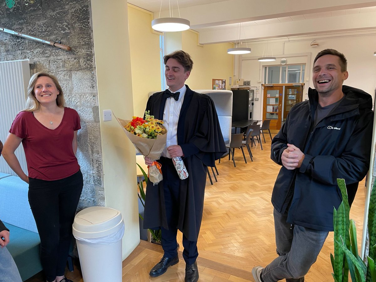 Joe Woodman (@joe_woodman1999) on Twitter photo Very happy to have passed my viva on Thursday!! Thanks so much to Sandra @CommonTerns and Tim <a href="/ProfExistence/">Prof Tim Coulson</a> for assessing me, as well as the immeasurable support & guidance from @Ben_Sheldon_EGI <a href="/EllaFCole/">Ella Cole</a> <a href="/JoshAFirth/">Josh Firth</a> and the whole group <a href="/WythamTits/">Wytham Tit Study</a> <a href="/egioxford/">EGI_Oxford</a> over the years🌳 Very happy to have passed my viva on Thursday!! Thanks so much to Sandra @CommonTerns and Tim <a href="/ProfExistence/">Prof Tim Coulson</a> for assessing me, as well as the immeasurable support & guidance from @Ben_Sheldon_EGI <a href="/EllaFCole/">Ella Cole</a> <a href="/JoshAFirth/">Josh Firth</a> and the whole group <a href="/WythamTits/">Wytham Tit Study</a> <a href="/egioxford/">EGI_Oxford</a> over the years🌳