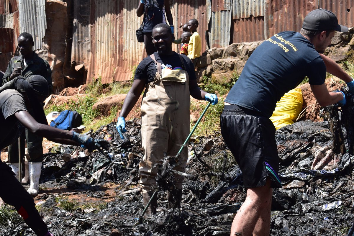 The Millennial Environmentalists (@tme_254) on Twitter photo Honoring our commitment to waste management, <a href="/TME_254/">The Millennial Environmentalists</a> led a river cleanup in Kibera. Together, we envision a world where people nurture and protect the environment. #WasteManagement #EnvironmentalStewardship
#rivercleanups Honoring our commitment to waste management, <a href="/TME_254/">The Millennial Environmentalists</a> led a river cleanup in Kibera. Together, we envision a world where people nurture and protect the environment. #WasteManagement #EnvironmentalStewardship
#rivercleanups