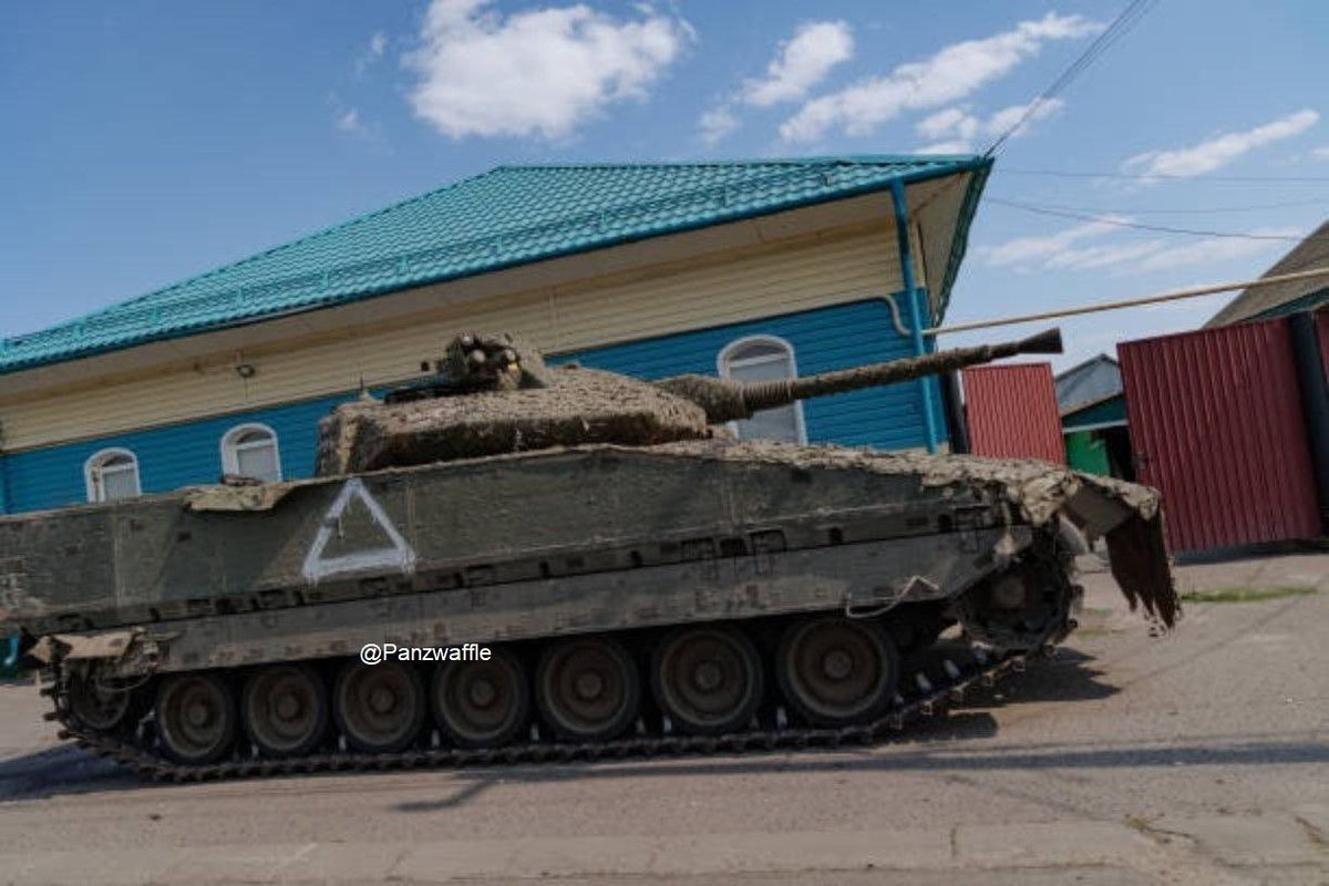 Tendar's tweet photo. Day 933 of Russia's "Three-Days war" in Ukraine. Swedish-made CV-90 IFV rolling through the Russian Kursk region. Everything goes according to "plan". https://t.co/kwGKahoblc