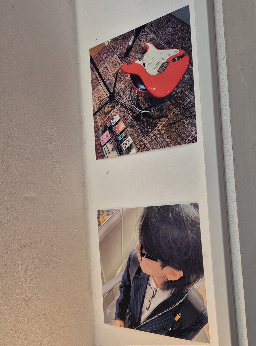 imtangtang2's tweet photo. #샛별이들의_중심_윤민
#LOOK_AT_THE_STARS_YM

#터치드 #윤민 #TOUCHED #YUNMIN
액자 사진 들튀하고 싶을정도로 이쁩니다...예쁜 사진들로 전시되어 있어서 눈이 넘 호강했구 포스터 디자인 넘 잘뽑혔어요 진짜 느좋....
포스터 디자인으로 벽 도배하고 싶을정도임다... https://t.co/TdFxFaZe0d