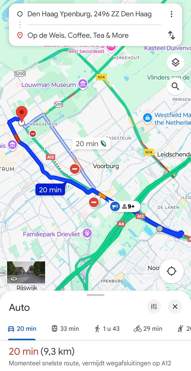 TharusThijs's tweet image. Ik wil even benadrukken dat de bezette "snelweg" een 50/80 weg is waar je op kan lopen wanneer het stoplicht op rood staat.
En dat je in het slechtste geval nu *8 minuten* moet omrijden. Je doet er nu net zo lang over als morgen ochtend wanneer auto's de #A12 blokkeren.