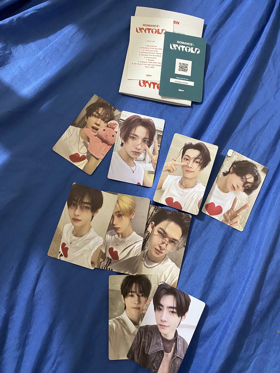superikeu's tweet photo. 💌 #inahreceived Romance:Untold weverse version from @cheonsa0120 

Thank you so much ❤️ pulled 2 sunghoon😼

#ikeucartzproof https://t.co/IMyeItB7K2