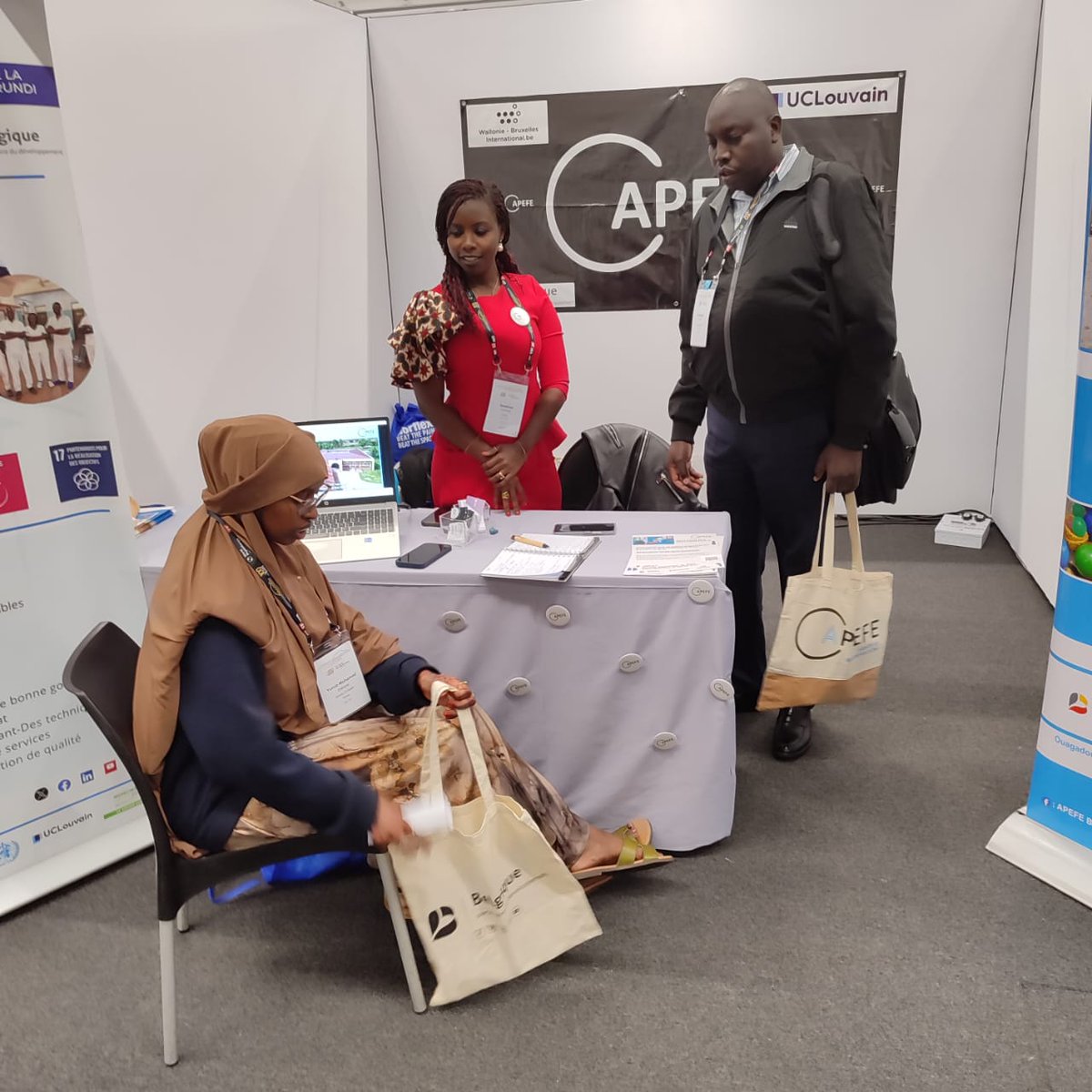 APEFE Burundi (@apefeburundi) on Twitter photo Jour 1 du Congrès <a href="/WorldPhysio1951/">World Physiotherapy</a> à #CapeTown! Le stand de l'<a href="/APEFE/">Oluwafemi</a> a attiré de nombreux visiteurs et a permis de partager nos initiatives au #Burundi, au #Burkinafaso et #Bénin.
<a href="/PhysioSA/">SA Society of Physio</a> #SouthAfrica Jour 1 du Congrès <a href="/WorldPhysio1951/">World Physiotherapy</a> à #CapeTown! Le stand de l'<a href="/APEFE/">Oluwafemi</a> a attiré de nombreux visiteurs et a permis de partager nos initiatives au #Burundi, au #Burkinafaso et #Bénin.
<a href="/PhysioSA/">SA Society of Physio</a> #SouthAfrica