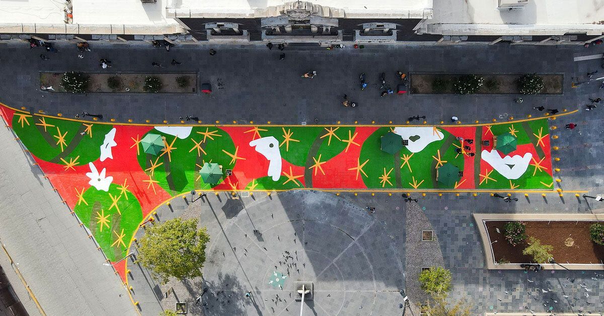 ongriddesign's tweet image. Discover the power of urban art: Ciudad Juárez's historic center blooms with vibrant cactus motifs, transforming public spaces into a canvas of cultural identity. How can we bring such magic to our cities? #UrbanRenewal #DesignForCommunity