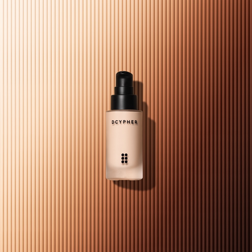 DCYPHERme's tweet photo. No shade range, no problem. Our AI technology creates your unique skin tone meaning there's no compromising when it comes to your foundation.⁠
⁠
Create yours at https://t.co/toRrR5z5Hh⁠
⁠
#dcypher #dcypherbeauty #mixedtomeasure https://t.co/bxpuKERCDo