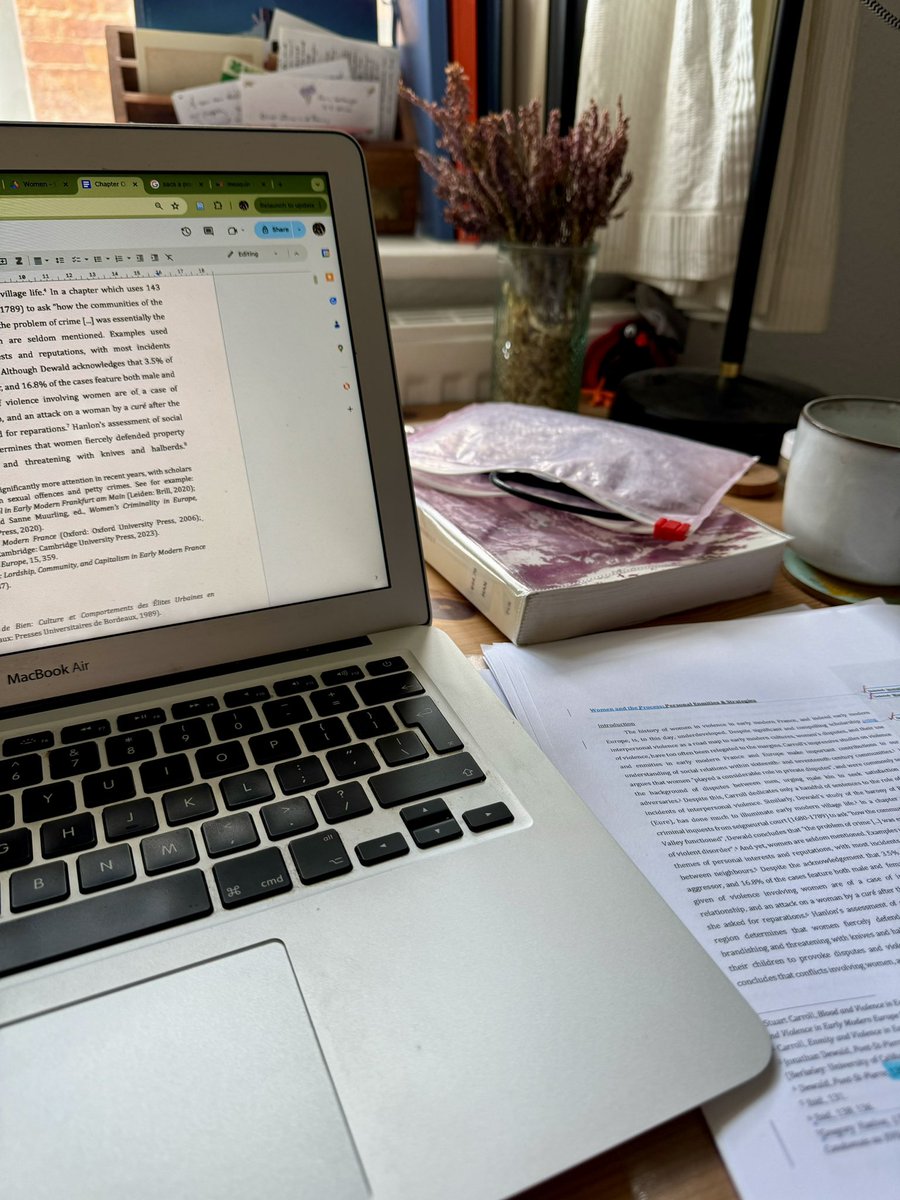 Sian Hibbert tweet media