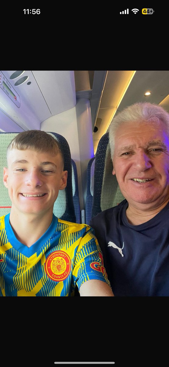 Crawley Bound with Grandad 🚊 <a href="/StockportCounty/">Stockport County</a> #scfc #stockportcounty