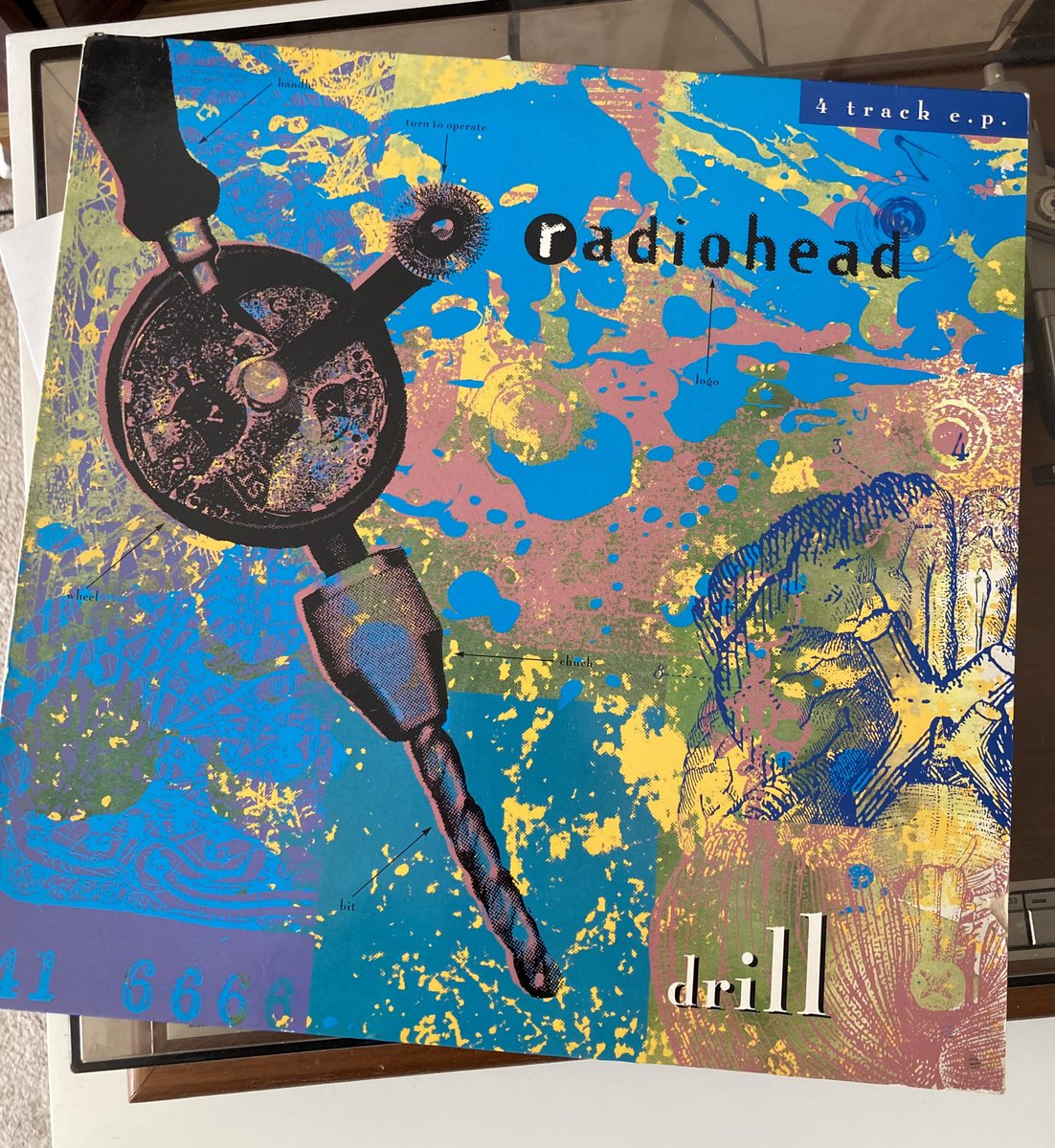 Phil_Daniels's tweet image. If you bought one of these in the early 90s and left it in an attic at your parents or simply threw it out. Bad move! Early Radiohead were great live and full of energy but you wouldn’t have predicted the behemoth they’d become. Now get up in that attic! #radiohead