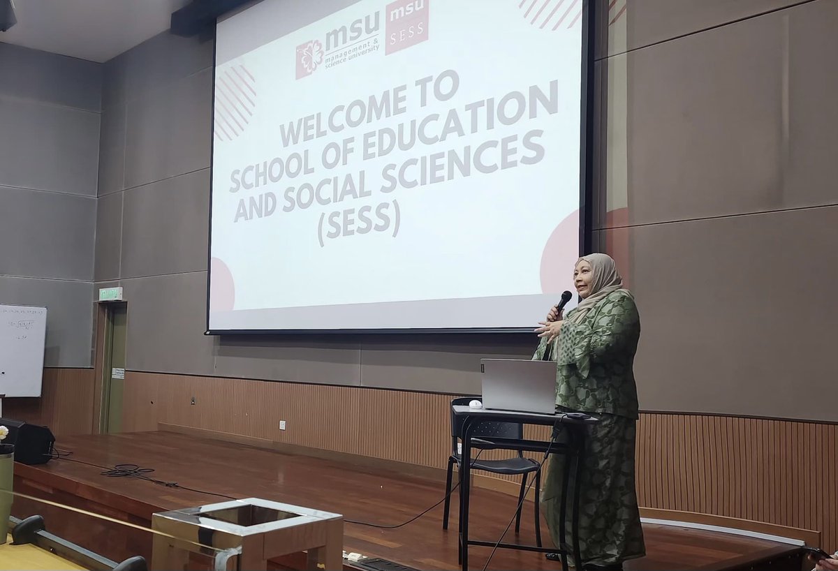 MsumalaysiaS's tweet photo. MSU SESS welcoming new students to the faculty.
Transforming Lives Enriching future … Go Go Go …..!!
#MSU #SESS #BTESL #DTESL #FTESL #FLB #BBT #BLB @MSUenquiry https://t.co/gEtT17fciI