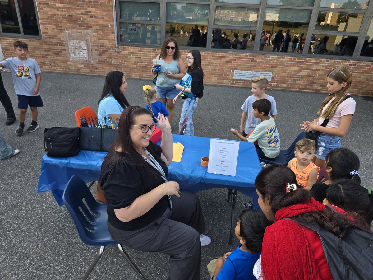 MrMullen'sLibrary (@mrmullenlibrary) on Twitter photo Had a blast at the back to school picnic! So happy to see some of my former students. Thanks to the PTA for a perfect event! <a href="/JamesADever/">James A Dever</a> <a href="/VS13UFSD/">ValleyStream13UFSD</a> Had a blast at the back to school picnic! So happy to see some of my former students. Thanks to the PTA for a perfect event! <a href="/JamesADever/">James A Dever</a> <a href="/VS13UFSD/">ValleyStream13UFSD</a>
