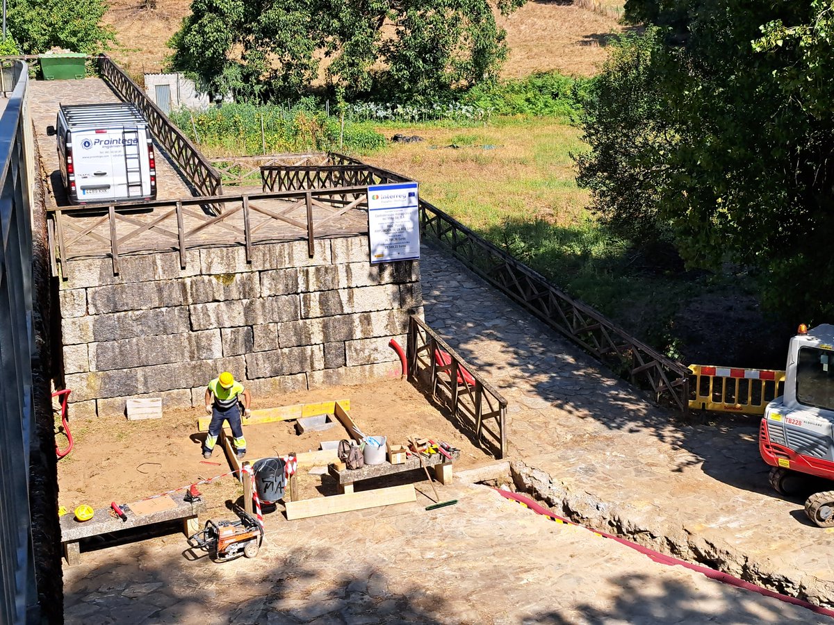 Risc_Plus's tweet image. 📣La @CH_MS amplía la RED #SAIH con una nueva estación en el @concelloquiroga (Lugo)  

👉Inversión 44.000€, financiada a través del @poctep #Risc_Plus

👉Posibilita una mejor gestión ante fenómenos extremos 

👉Esta demarcación, en la actualidad, ya dispone de 116 estaciones