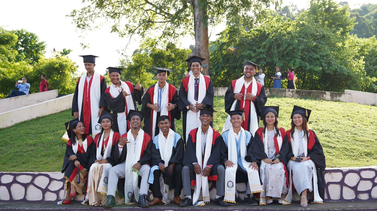 adbumedia's tweet photo. " Congratulations ! From students to scholars. "
@DonBoscoUniv #graduation2024 #graduationday https://t.co/ucEZiWXReW