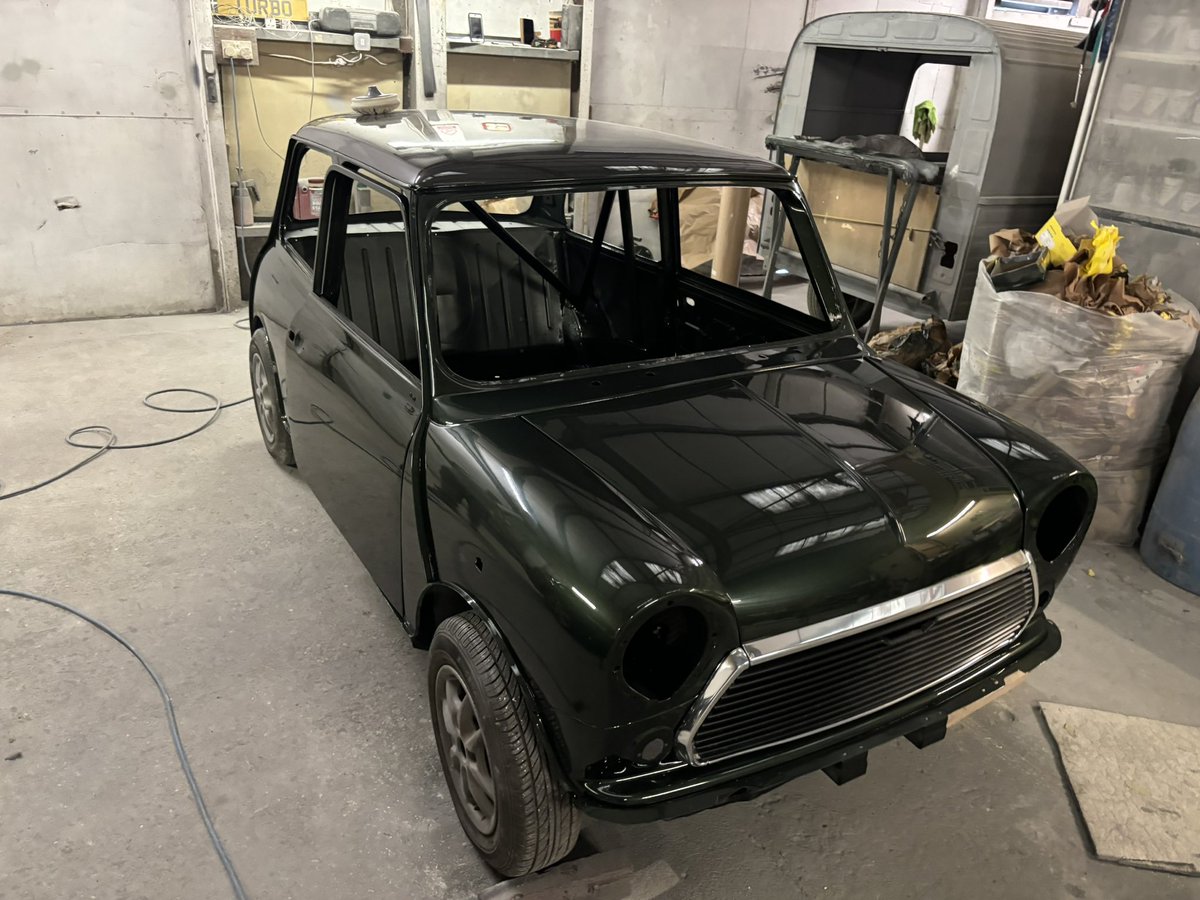 simercer22's tweet image. Project Mini - she’s back from paint 6 month project into year 4